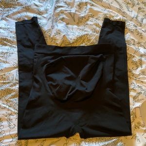 Blanqi Maternity Leggings size L